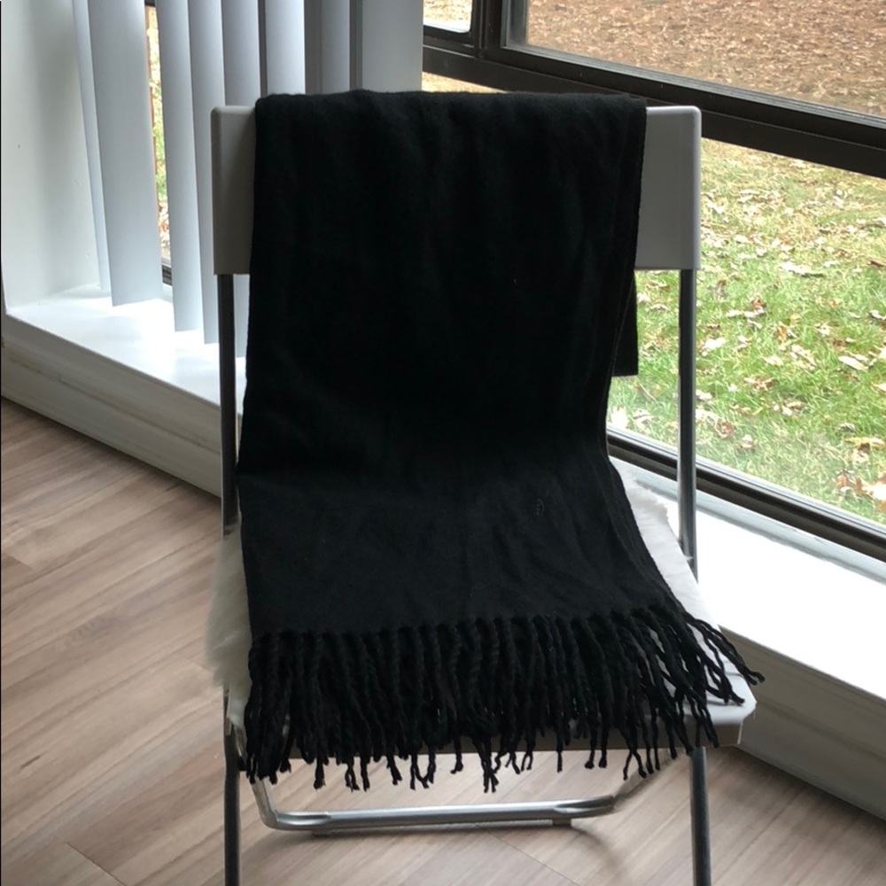 Super soft and warm scarf